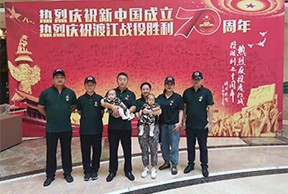 四百余名革命后代齊聚渡江戰(zhàn)役紀(jì)念館開展紀(jì)念活動(dòng)